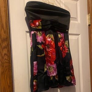 Wet Seal Black and Red Floral Mini Dress